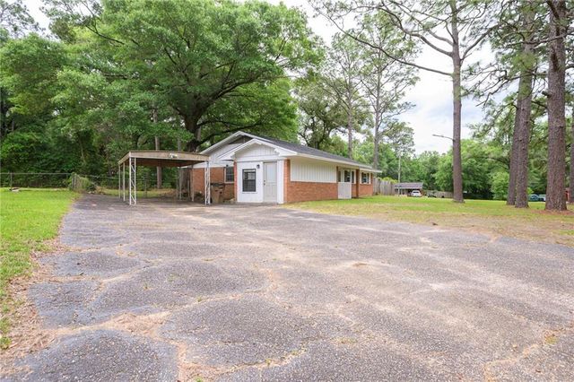 800 Graymont Drive, Mobile, AL 36608