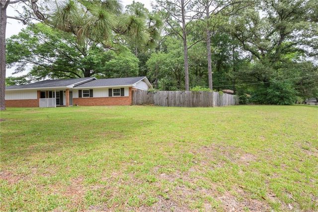 800 Graymont Drive, Mobile, AL 36608