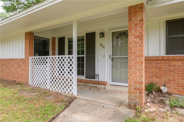 800 Graymont Drive, Mobile, AL 36608