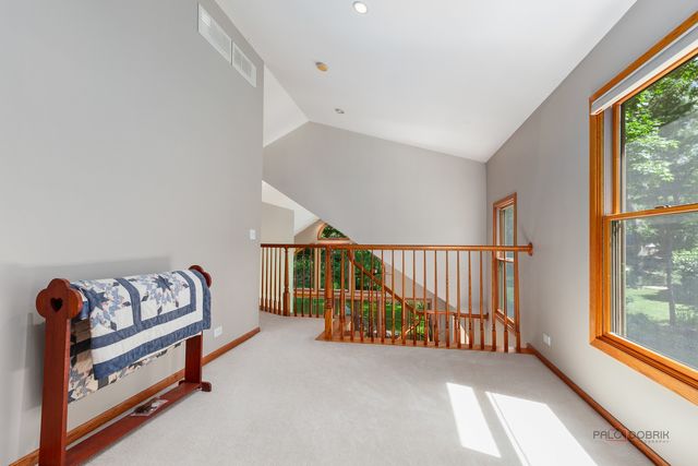 39 Wiltshire Drive, Lincolnshire, IL 60069