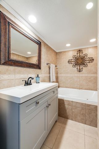 308 SW Miracle Strip Parkway, UNIT 32A, Fort Walton Beach, FL 32548