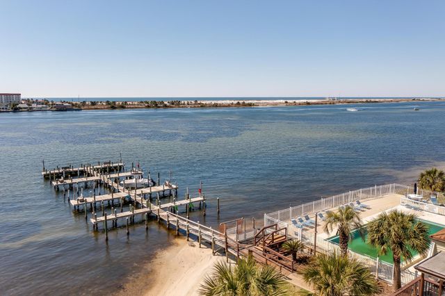 308 SW Miracle Strip Parkway, UNIT 32A, Fort Walton Beach, FL 32548