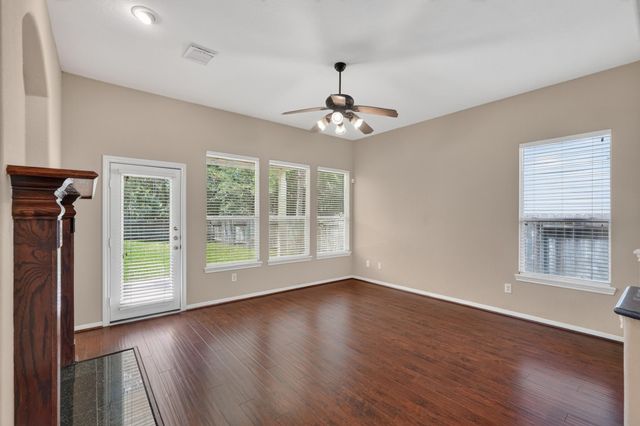 138 Zephyr Bend Place, The Woodlands, TX 77381