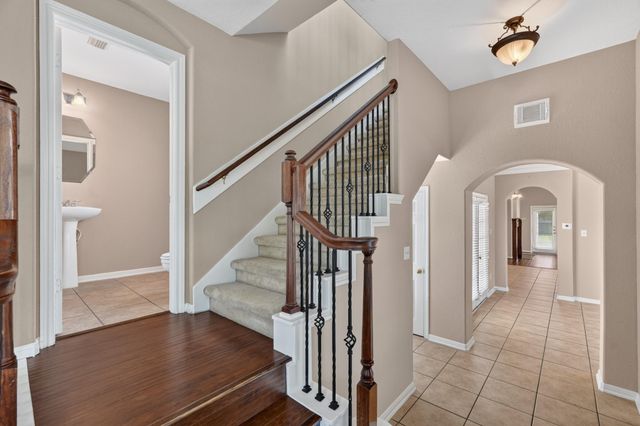 138 Zephyr Bend Place, The Woodlands, TX 77381