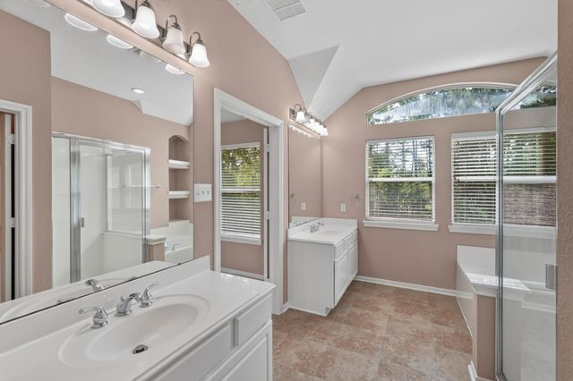 138 Zephyr Bend Place, The Woodlands, TX 77381