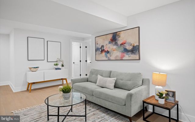 6605 3RD ST NW, Washington, DC 20012