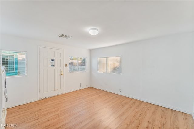 323 Beaumont Street, Las Vegas, NV 89106