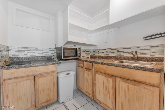 323 Beaumont Street, Las Vegas, NV 89106