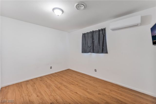 323 Beaumont Street, Las Vegas, NV 89106