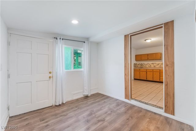 323 Beaumont Street, Las Vegas, NV 89106