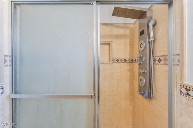 323 Beaumont Street, Las Vegas, NV 89106