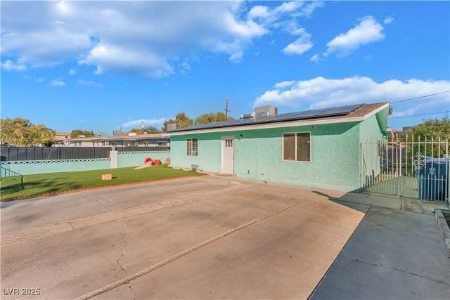 323 Beaumont Street, Las Vegas, NV 89106