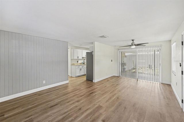 9346 89TH AVE, Seminole, FL 33777