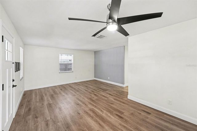 9346 89TH AVE, Seminole, FL 33777