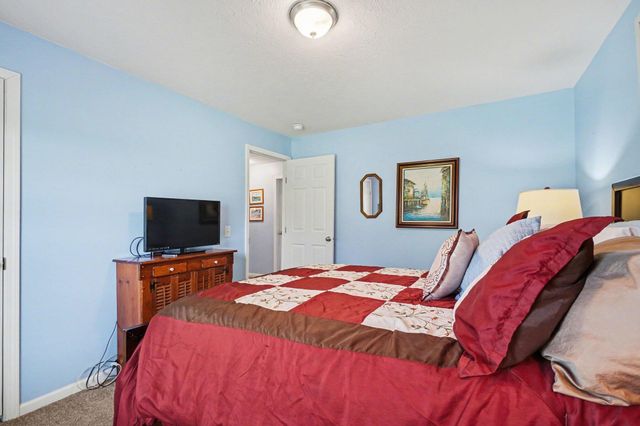 5300 Beardsley Court, Richland Twp, MI 49004