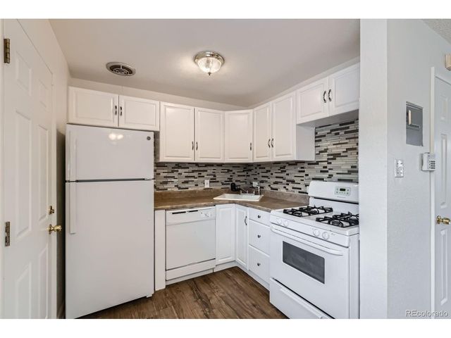 1525 Xenia St, Denver, CO 80220