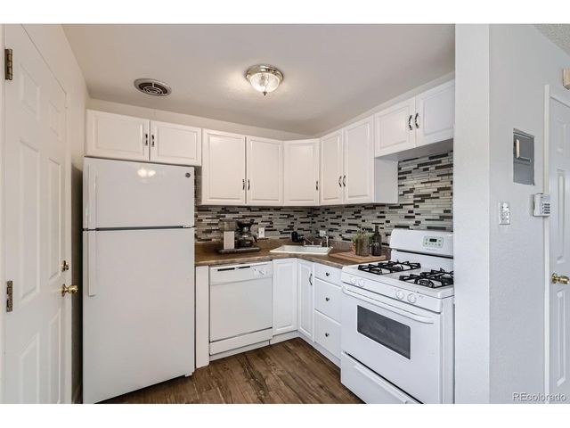 1525 Xenia St, Denver, CO 80220