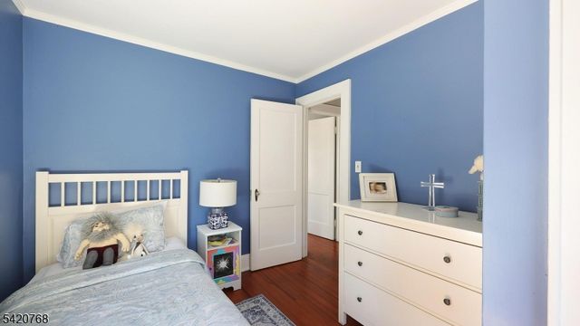 24 Greaves Pl, Cranford Twp., NJ 07016