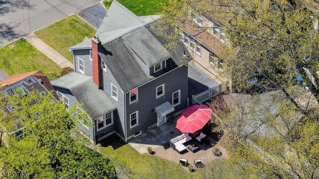 24 Greaves Pl, Cranford Twp., NJ 07016