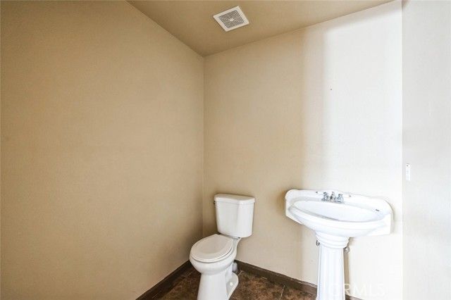 28401 Date Palm Drive, Cathedral City, CA 92234