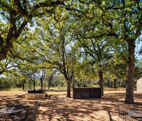 25711 Hamilton Pool RD, Round Mountain, TX 78663