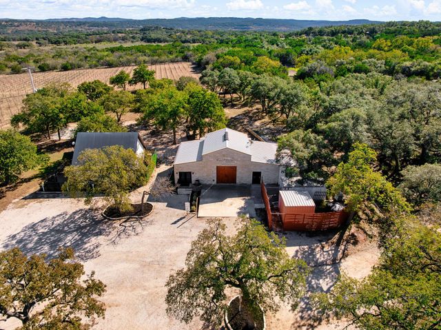 25711 Hamilton Pool RD, Round Mountain, TX 78663