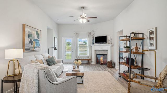 112 Sidney Ruth Drive, New Market, AL 35761