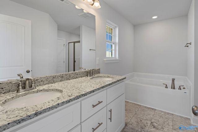 112 Sidney Ruth Drive, New Market, AL 35761
