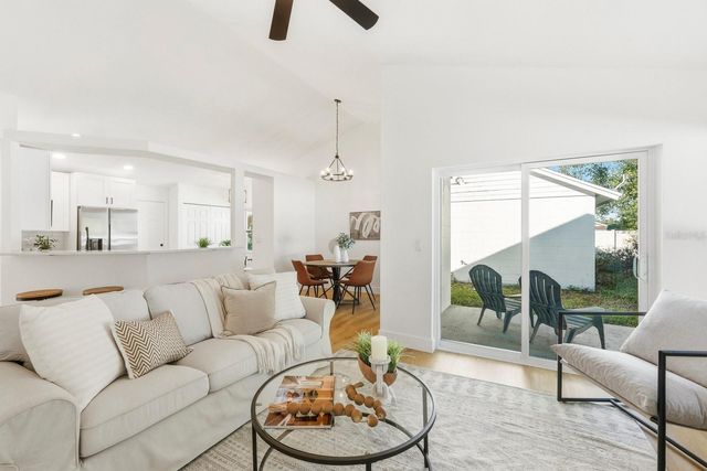 12717 DUNHILL DRIVE, Tampa, FL 33624