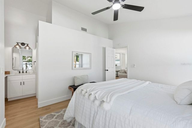 12717 DUNHILL DRIVE, Tampa, FL 33624