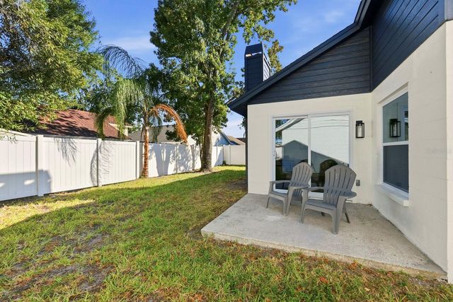 12717 DUNHILL DRIVE, Tampa, FL 33624