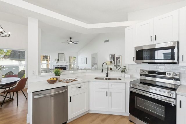 12717 DUNHILL DRIVE, Tampa, FL 33624