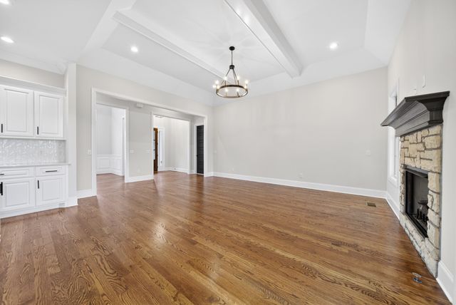 124 Scarsdale Dr, S, Hendersonville, TN 37075