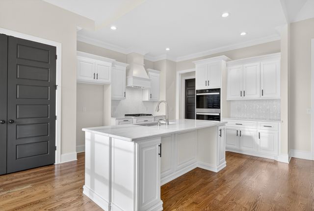 124 Scarsdale Dr, S, Hendersonville, TN 37075