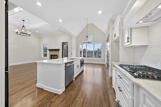 124 Scarsdale Dr, S, Hendersonville, TN 37075