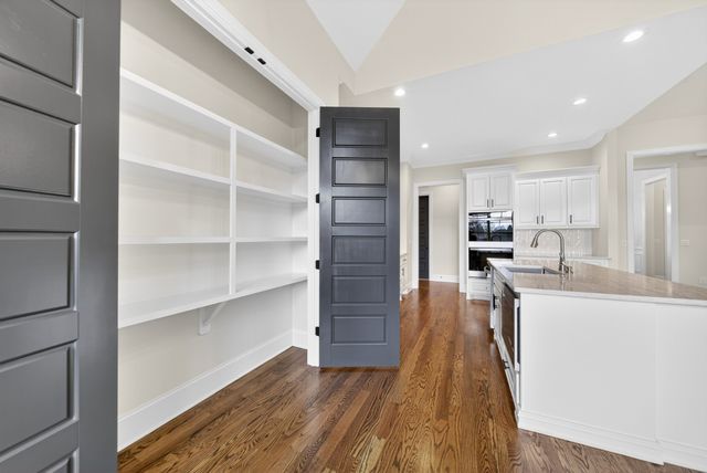 124 Scarsdale Dr, S, Hendersonville, TN 37075