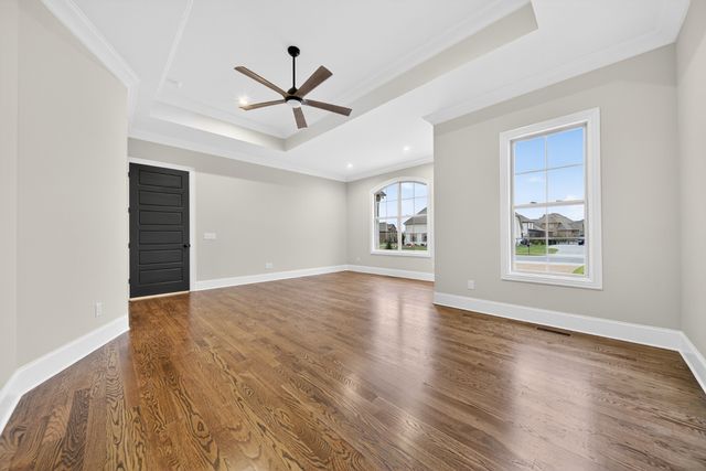 124 Scarsdale Dr, S, Hendersonville, TN 37075