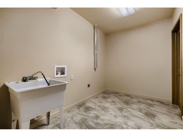 9890 Hardy Rd, Colorado Springs, CO 80908