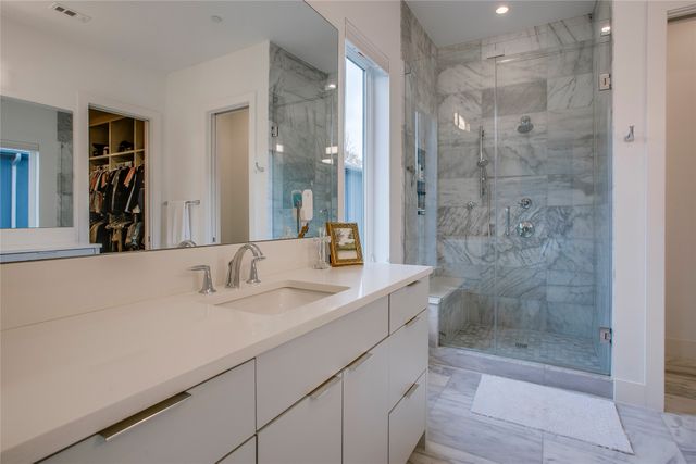 4223 Holland Avenue 102, Dallas, TX 75219