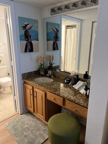 241 SW Palm Dr Apt 203, Port St Lucie, FL 34986