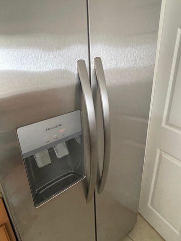 241 SW Palm Dr Apt 203, Port St Lucie, FL 34986