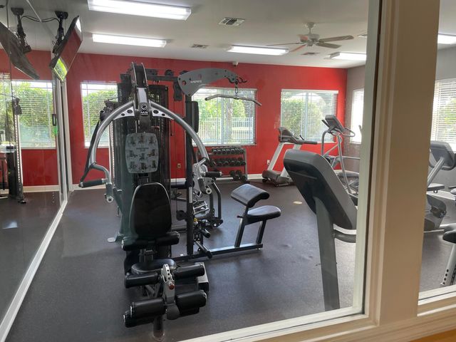 241 SW Palm Dr Apt 203, Port St Lucie, FL 34986