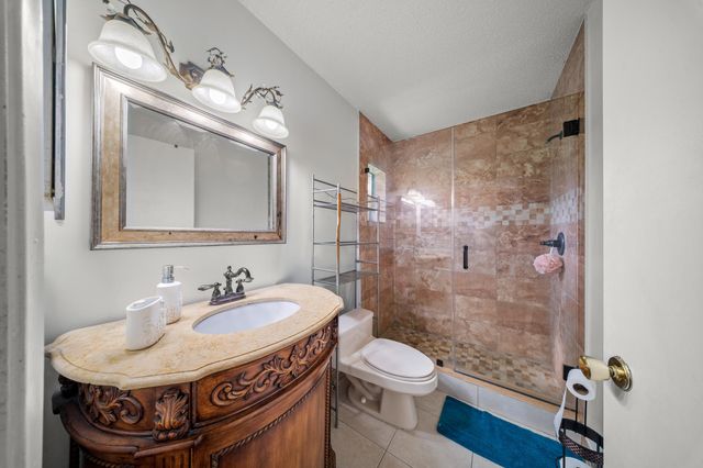1442 Summit Run Circle, West Palm Beach, FL 33415
