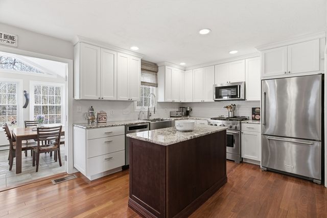 179 Pleasant Street, Framingham, MA 01701