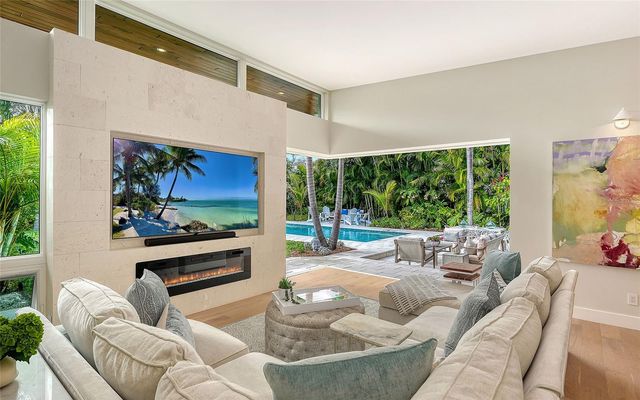 1731 CUNLIFF LANE, Sarasota, FL 34239