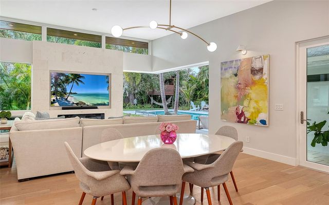 1731 CUNLIFF LANE, Sarasota, FL 34239