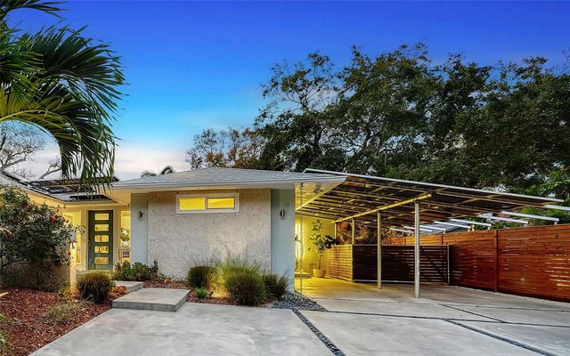 1731 CUNLIFF LANE, Sarasota, FL 34239