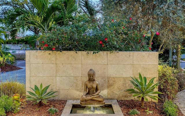 1731 CUNLIFF LANE, Sarasota, FL 34239