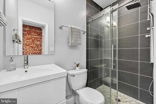 1217 I ST NE, Washington, DC 20002