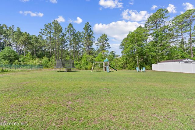 299 Boundaryline Drive NW, Calabash, NC 28467